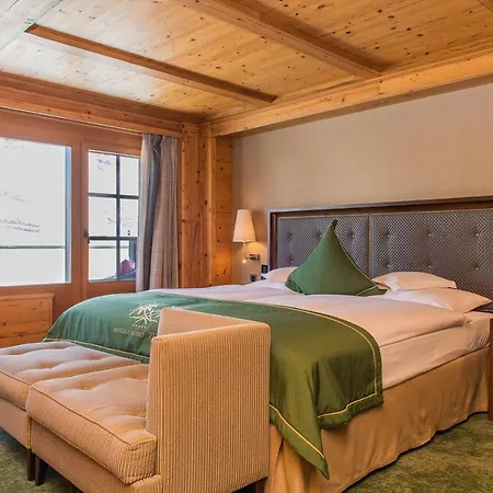 فندق Riffelalp 2222m