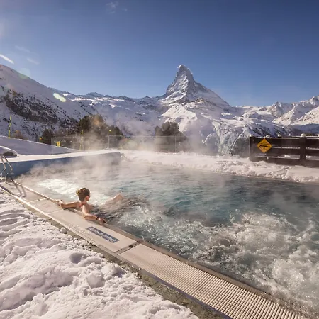 Riffelalp 2222m Ski-in & Ski-out 5* Ζερμάτ