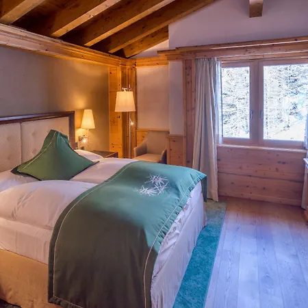 Riffelalp 2222m - Ski-in Ski-out 5*