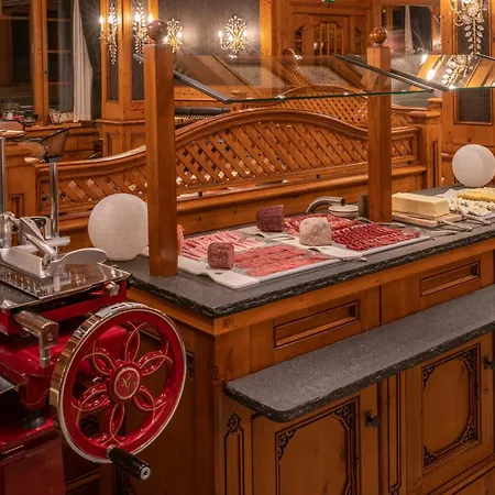 Hotel Riffelalp 2222m Ski-in & Ski-out Zermatt