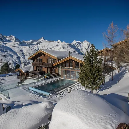 Riffelalp 2222m Ski-in & Ski-out 5*