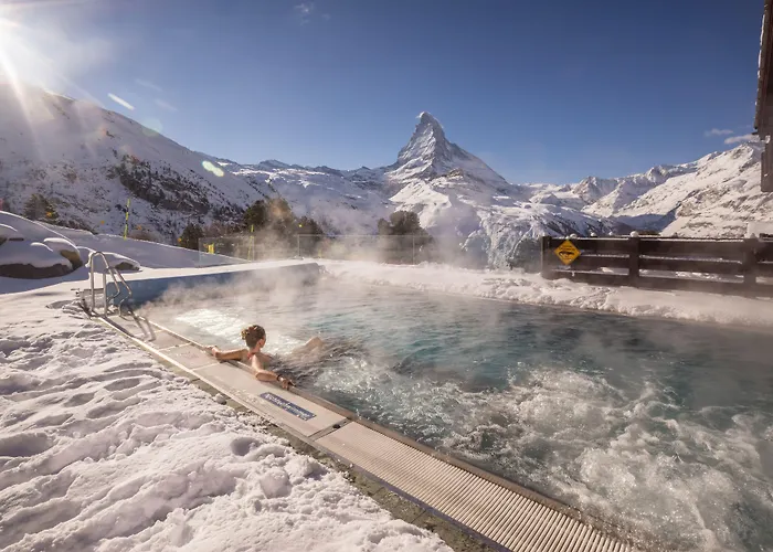 Riffelalp 2222m Ski-in & Ski-out 5* Zermatt