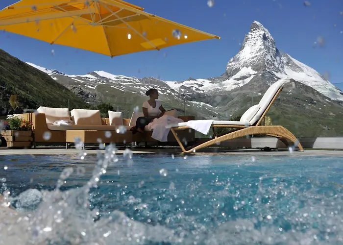 Hotel Riffelalp 2222m Ski-in & Ski-out 5*