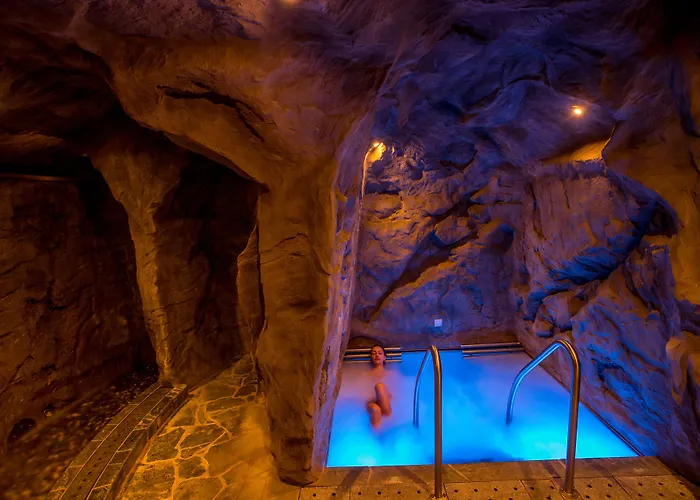 Riffelalp 2222m Ski-in & Ski-out Hotell 5*