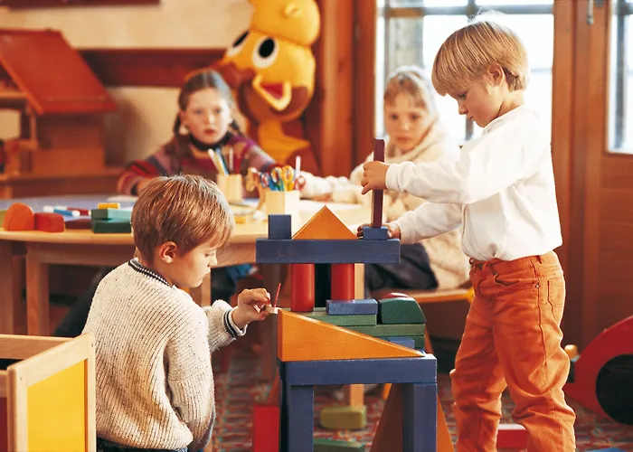 Riffelalp 2222m Ski-in & Ski-out 5* Zermatt