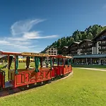 ホテル Riffelalp 2222m Ski-in & Ski-out 5*