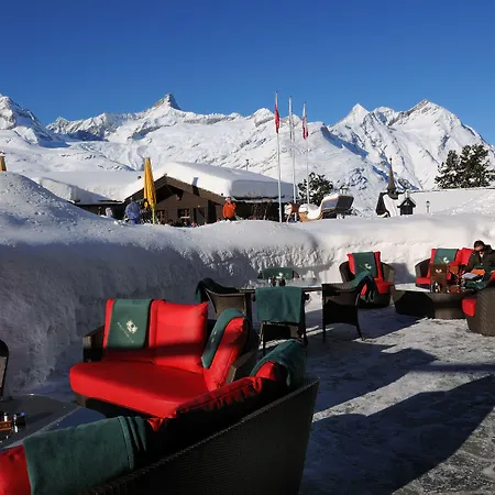 Riffelalp 2222m Ski-in & Ski-out