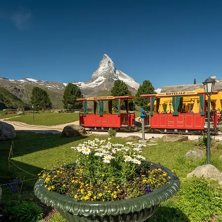 Hotel Riffelalp 2222m Ski-in & Ski-out 5*